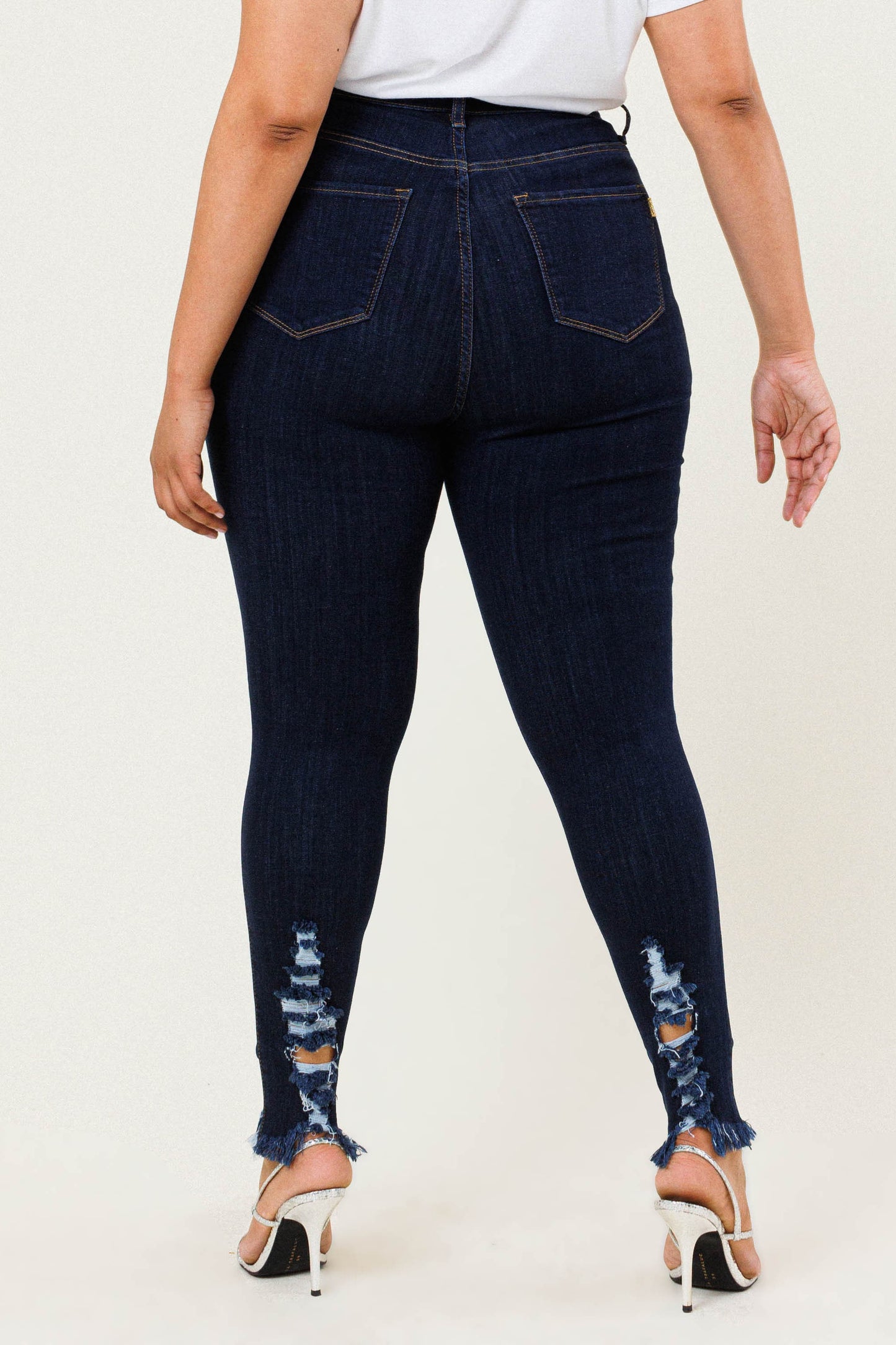 Plus Raw Edges Skinny Jeans